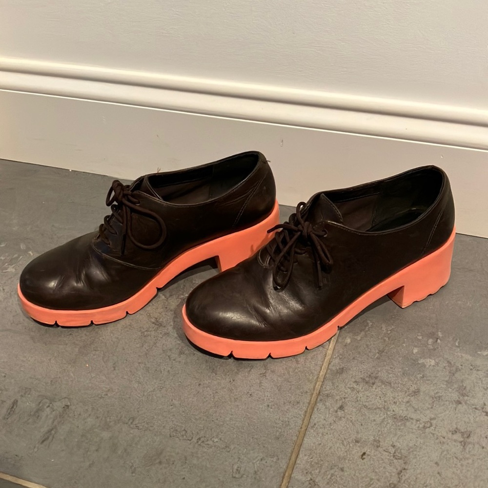 Camper women’s heeled booties size 8/39